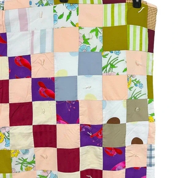 Handmade Patchwork Quilt Reversible Floral Backing Cottagecore Farmhouse Decor - Picture 7 of 9